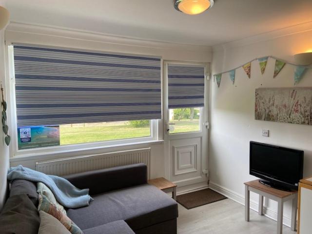 Chalet 87 Sandown Bay Holiday Centre Generous Money Off Ferry Crossing & Special Offer Until End Of June, September And Halloween Deals Now On Exterior foto